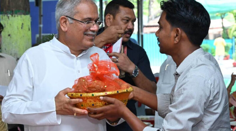 सरगुजा की भाजियों का स्वाद मैं आज तक नहीं भूला : मुख्यमंत्री भूपेश बघेल